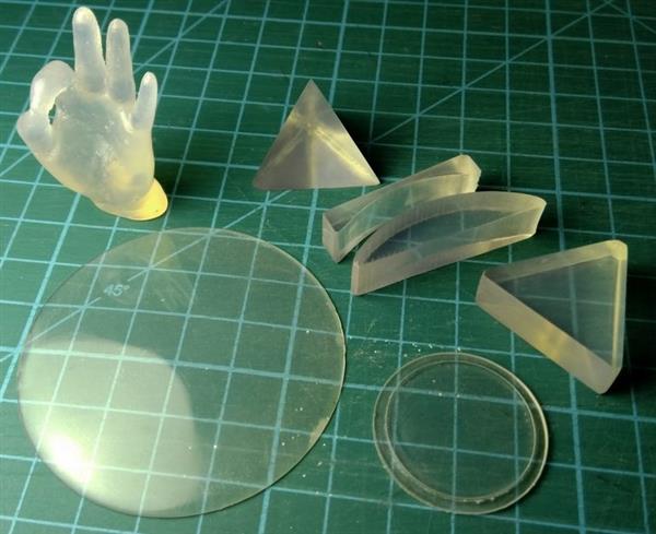 7777奇米四色成人眼影 新玩法：创客用FDM 3D打印机打出了透明镜头